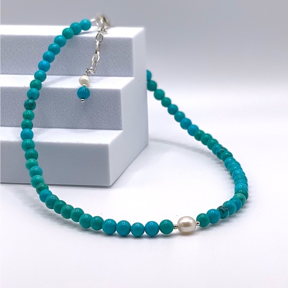 Genuine Turquoise & Freshwater Pearl Necklace - Picture 4 of 10